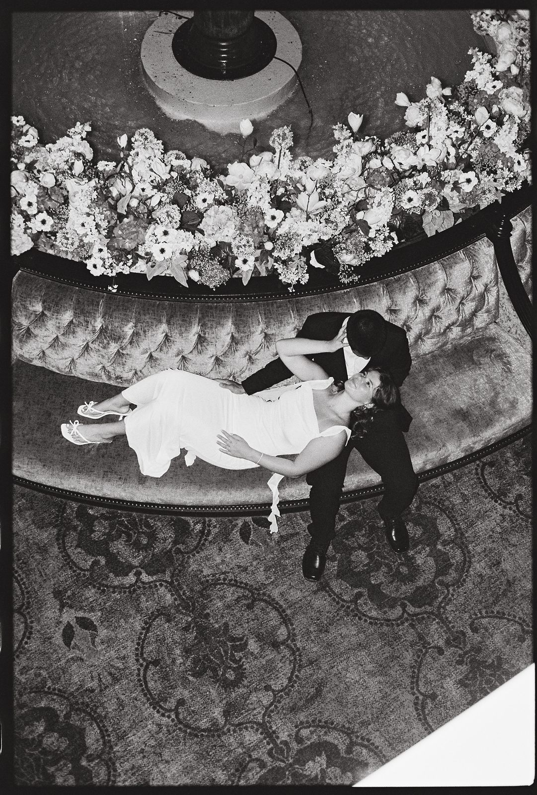 The same moment beside the fountain, in black and white